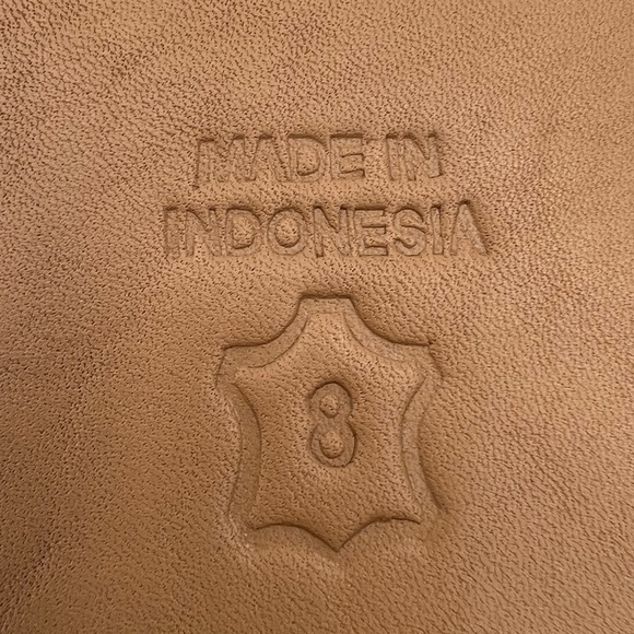 Mystique Pink Toe Loop Sandals Size 8 Women's - Picture 4 of 11